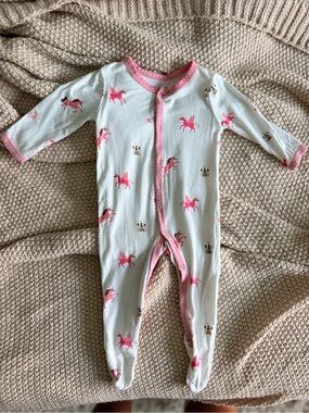🦄💕 Kyte Baby Bamboo Footie Pajama | Unicorn Print | 3–6 Months | EUC